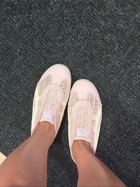 Women's Slip-On Sneakers in Pale Pink and Cream